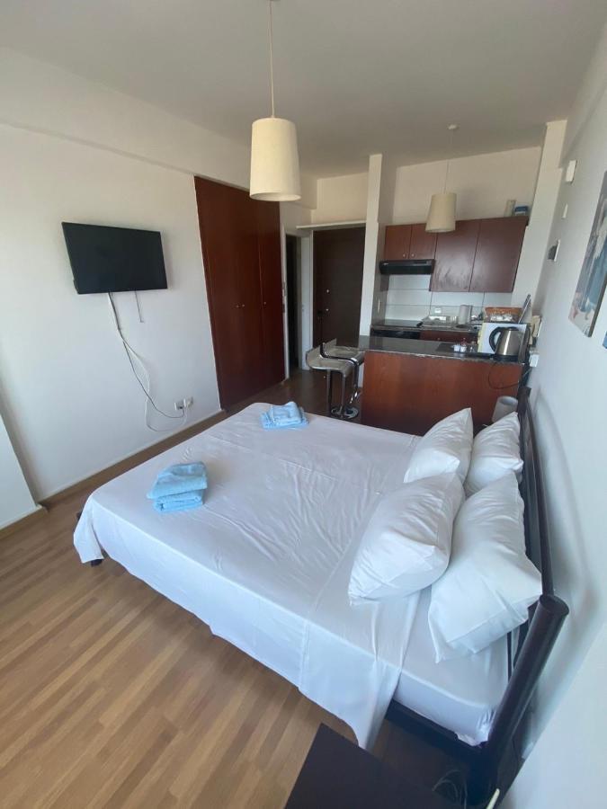 Alex Beach Apartment 33 Larnaca Eksteriør billede